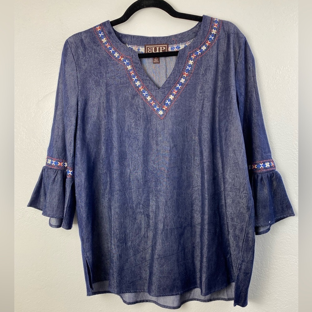 Cowgirl Up Blue Cold Shoulder Chambray Western‎ Boho Festival Top Women’s Medium